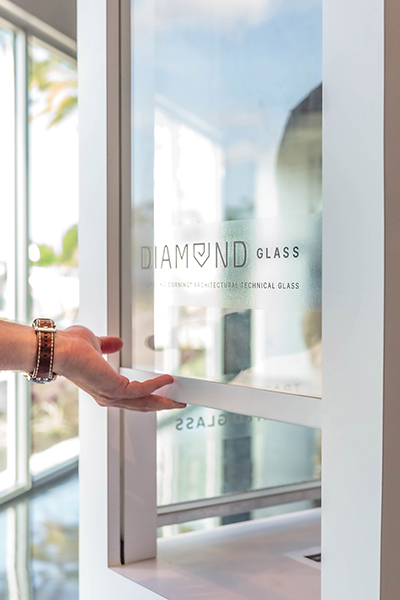 MITER Brands' Diamond Glass was awarded in the Unique Innovation category.